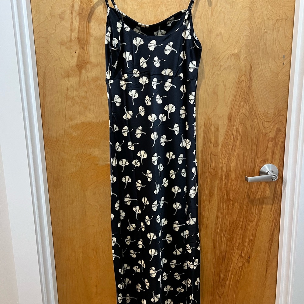 *NEW* NRFB patterned silk slip dress, size S. Never worn!